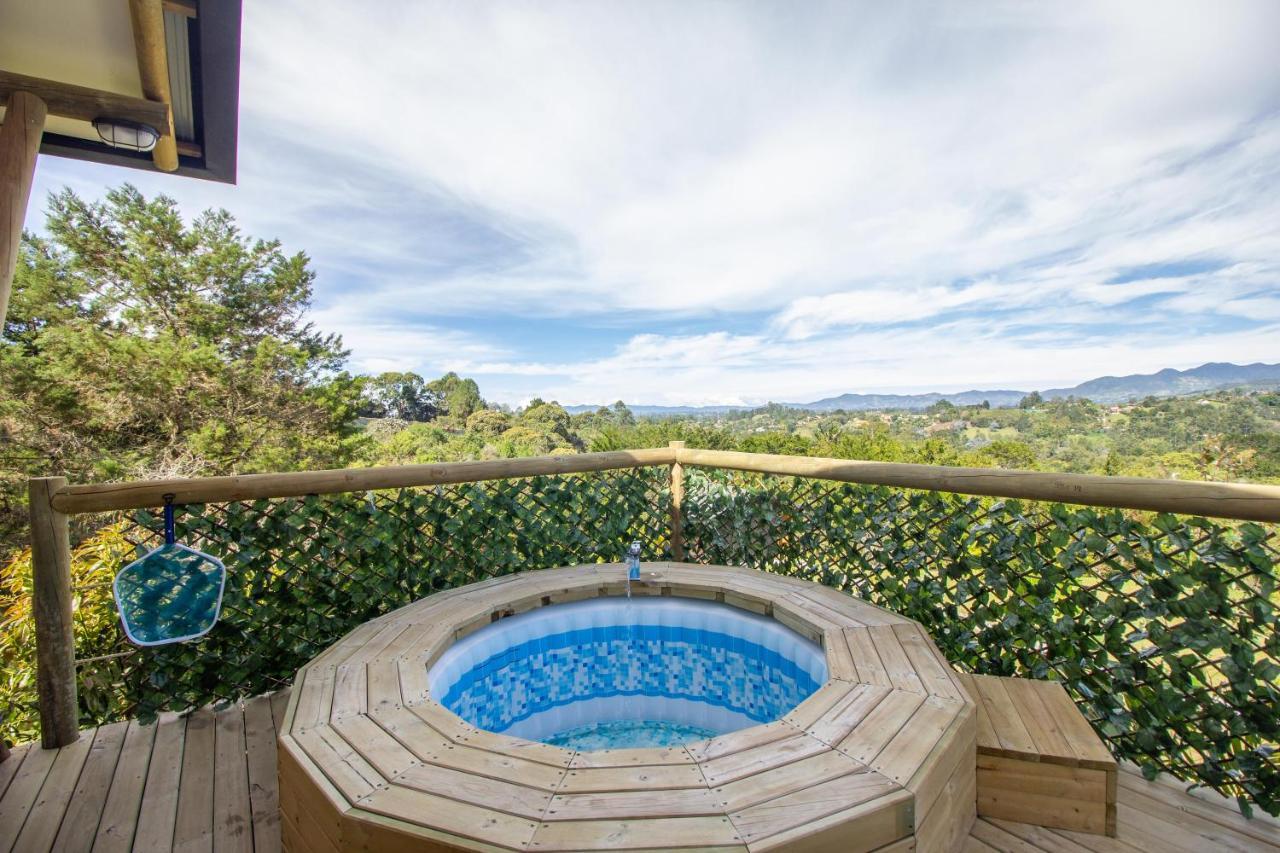 Bleu Hills Glamping Llanogrande Hotel Rionegro Kültér fotó