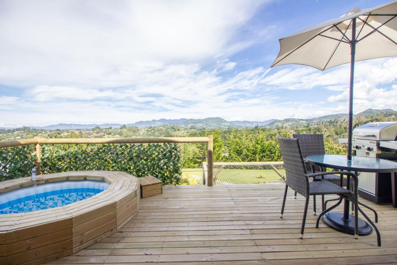 Bleu Hills Glamping Llanogrande Hotel Rionegro Kültér fotó